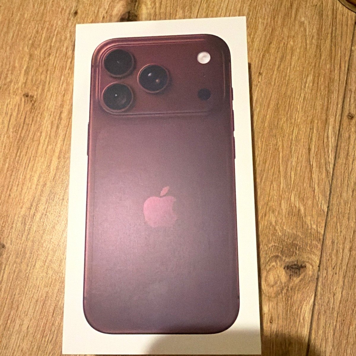FOR SALE:BRAND NEW UNLOCKED APPLE IPHONE 18 PRO 256GB $699